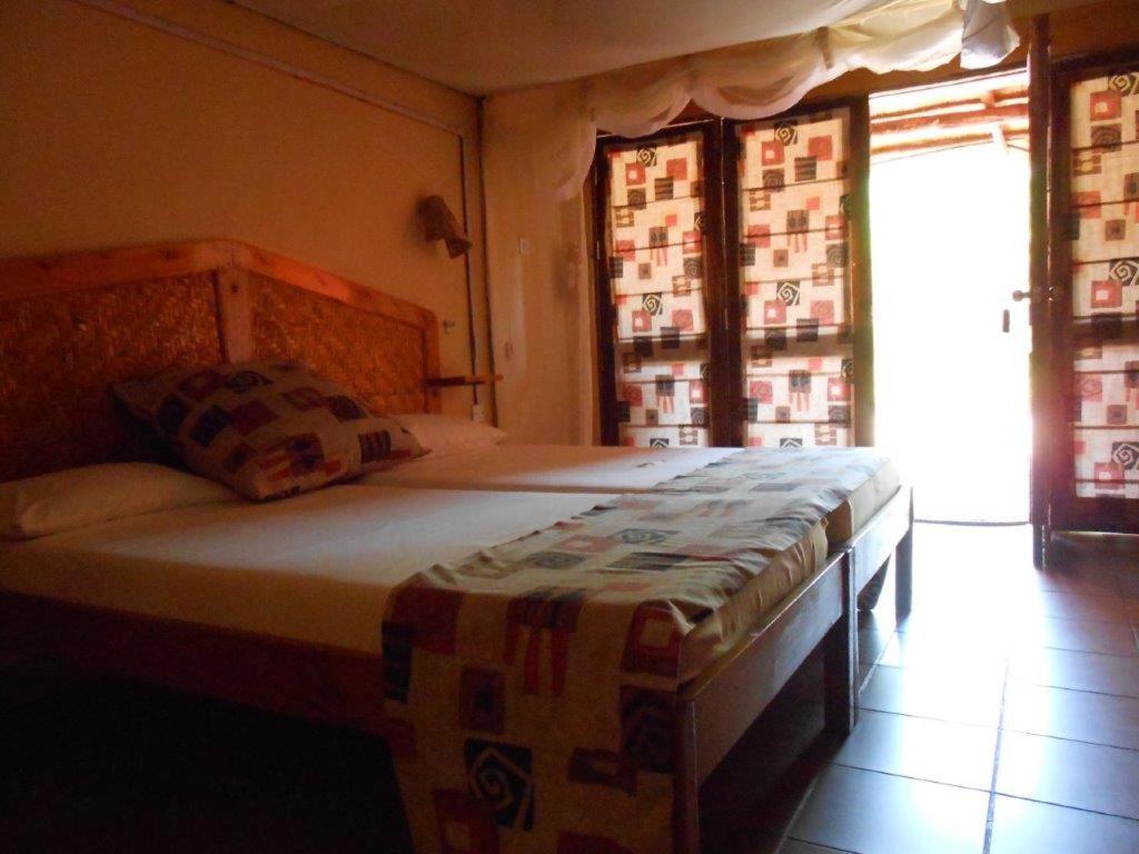 Cape Mac Lodge Cape Maclear Bagian luar foto
