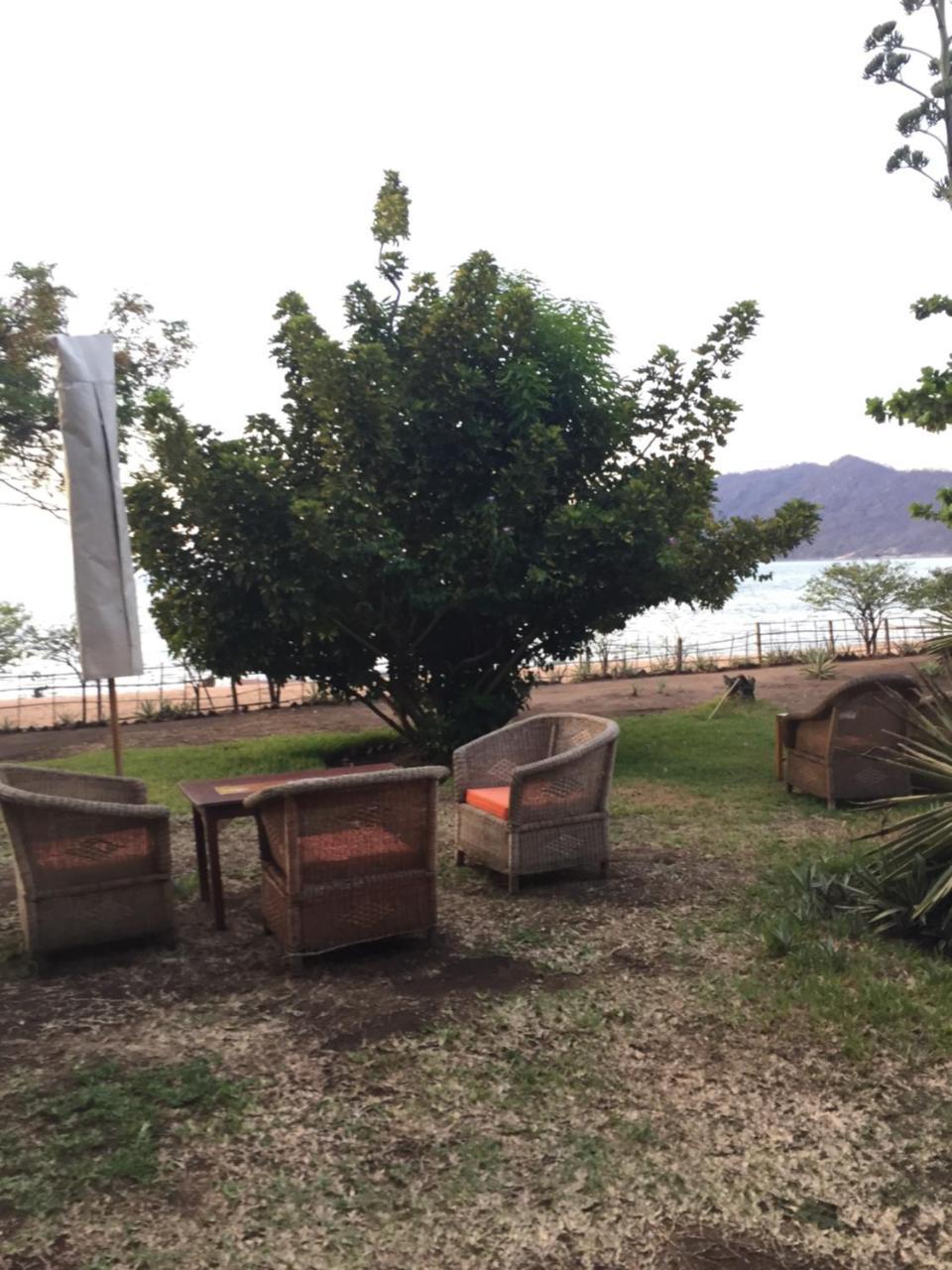 Cape Mac Lodge Cape Maclear Bagian luar foto